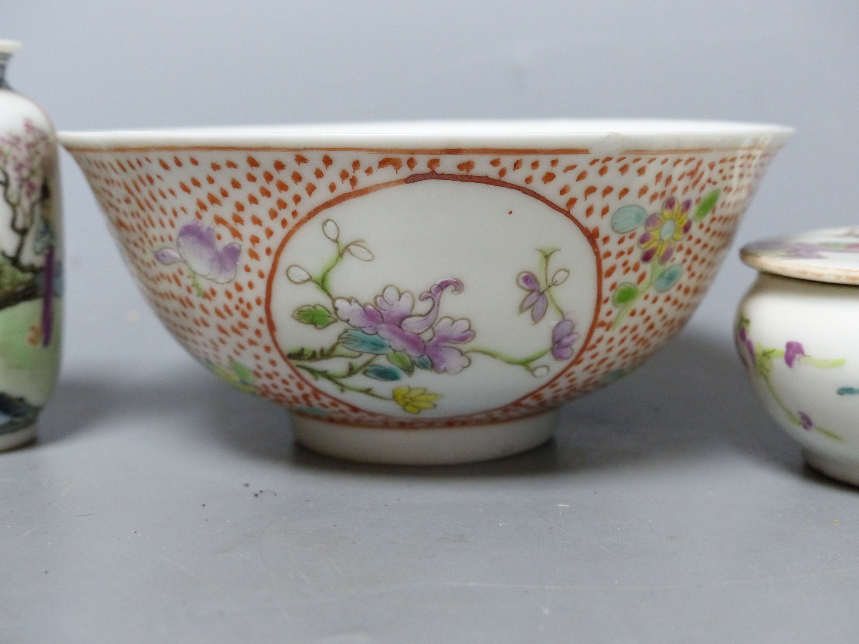 A Chinese bowl, diameter 13cm, a miniature vase and a lidded pot, Qing/Republic period